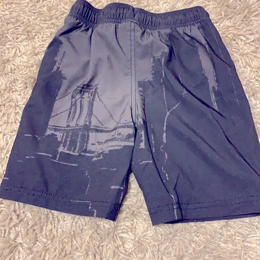 Gap Fit Spider-Man Swim trunks - Picture 2 of 3